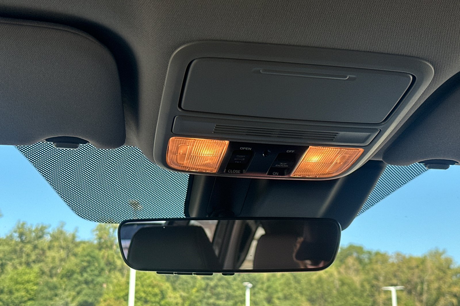 2018 Honda Odyssey EX-L photo 17