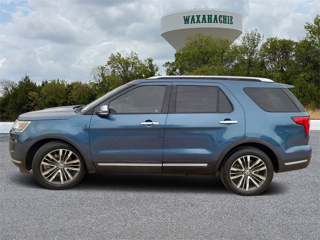 2019 Ford Explorer Platinum photo 3