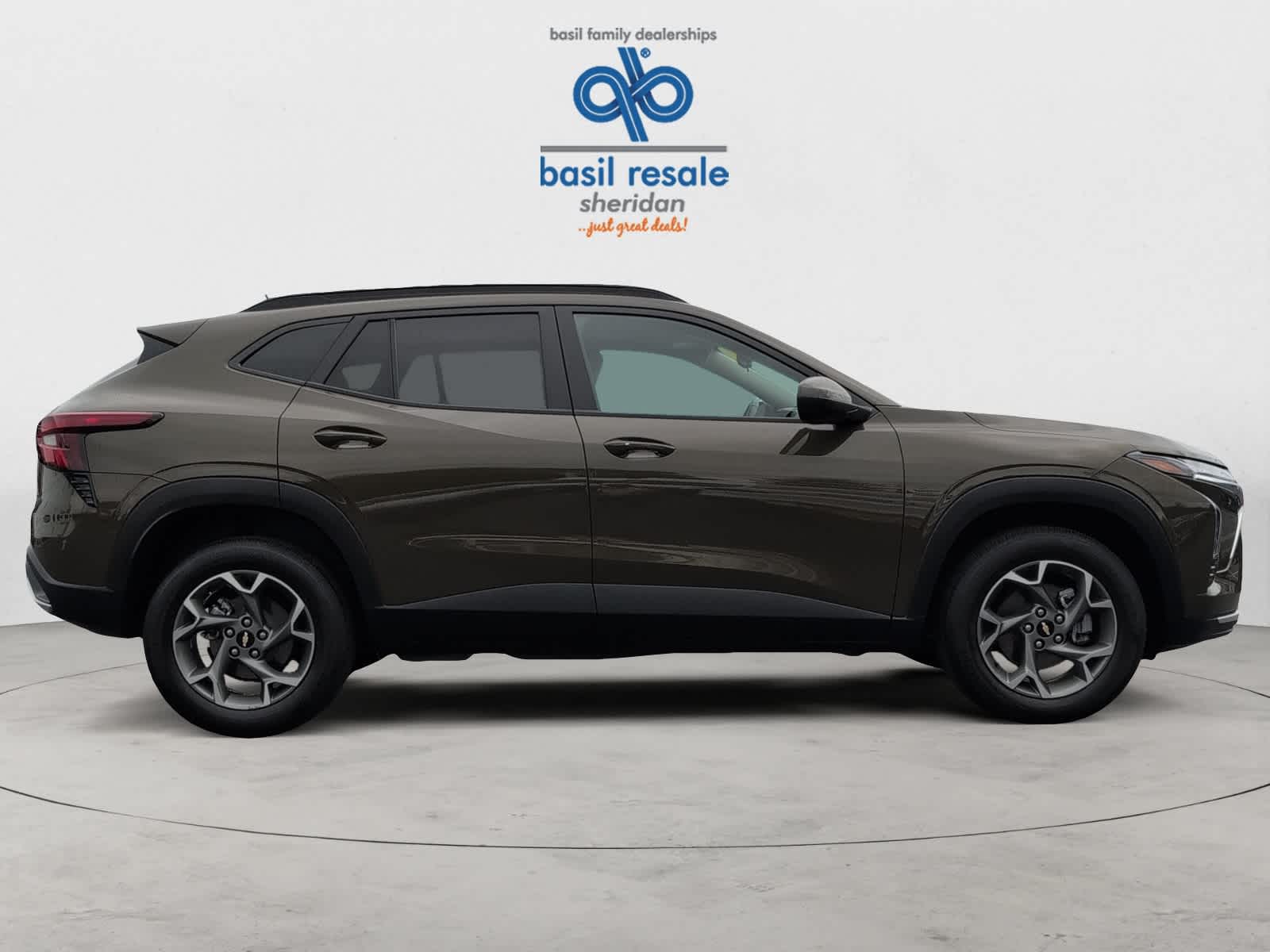 2024 Chevrolet Trax LT photo 7