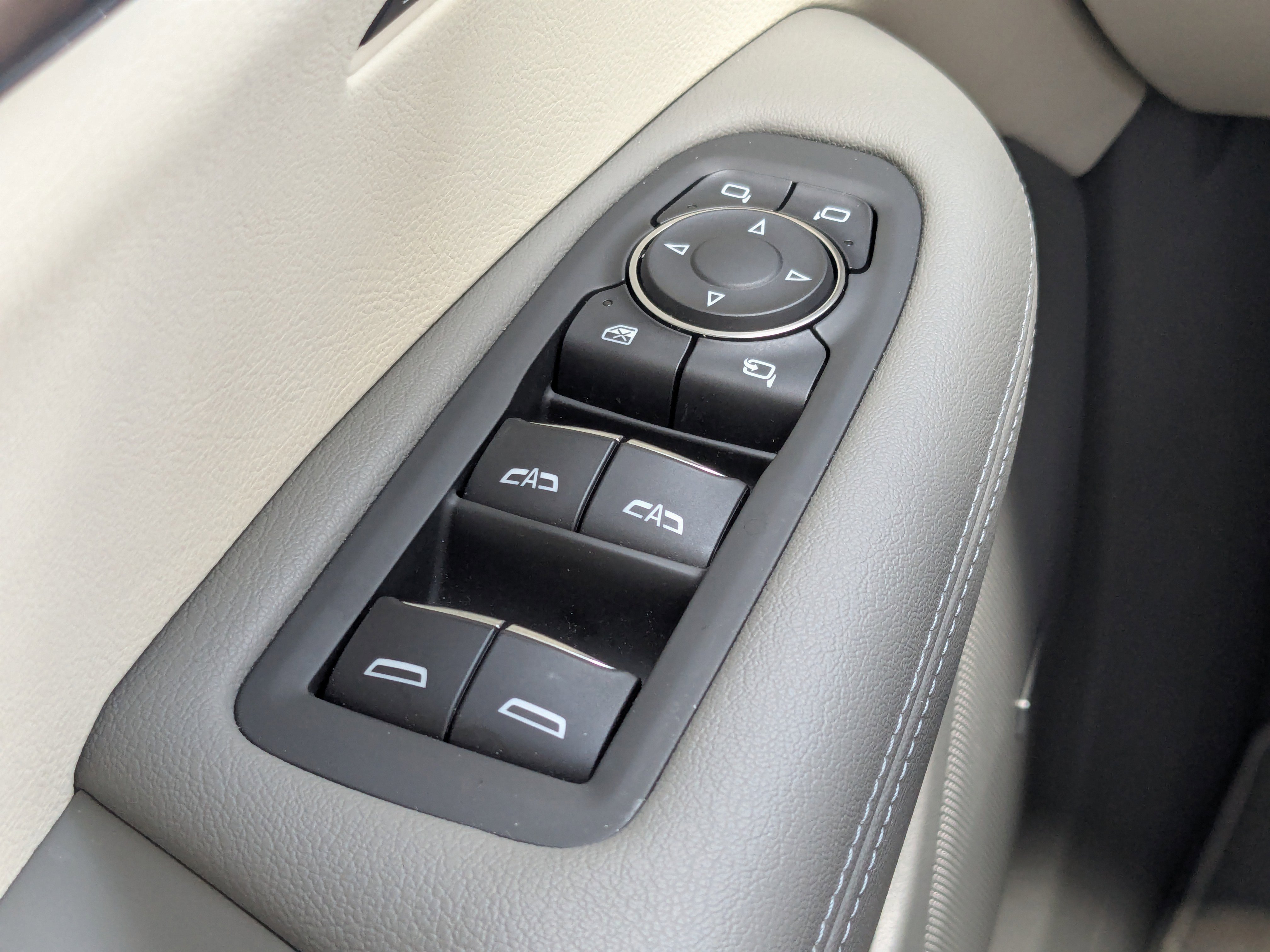 2023 Cadillac XT6 Premium Luxury photo 12