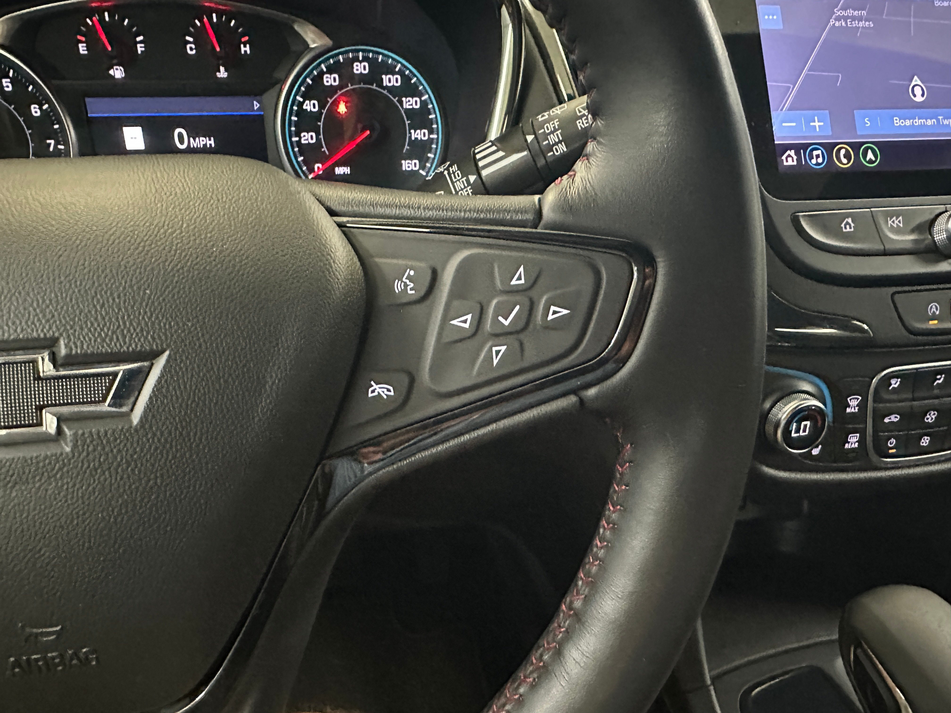 2022 Chevrolet Equinox RS photo 3