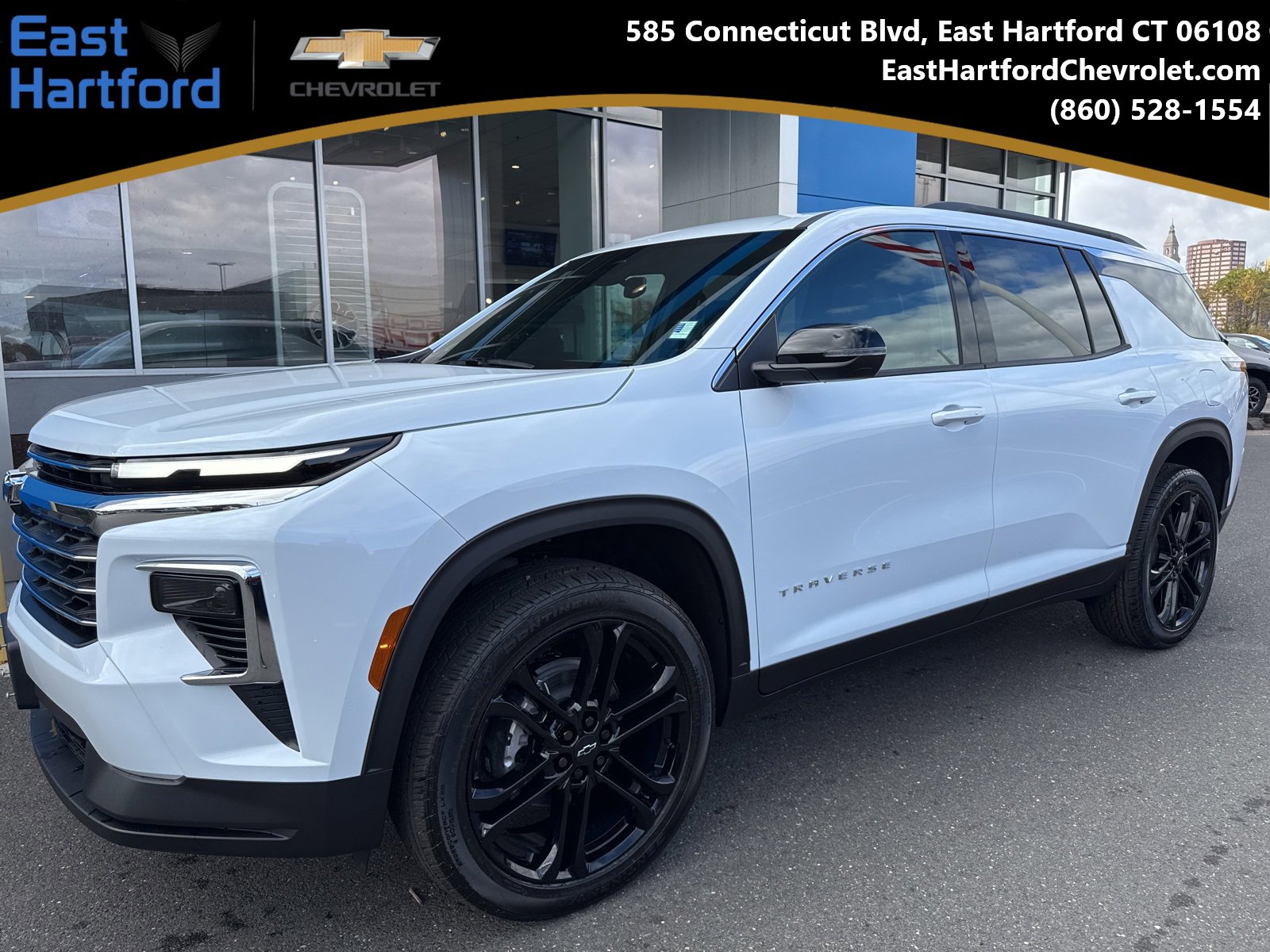 2026 Chevrolet Traverse LT's photo