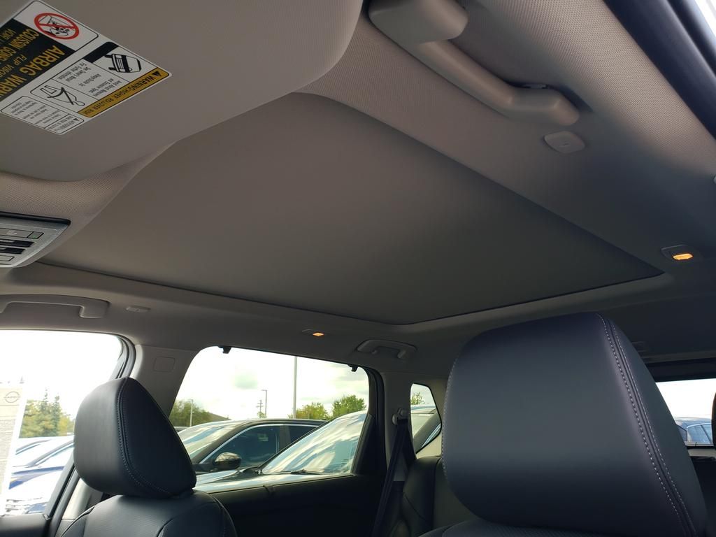 2026 Nissan Rogue Platinum photo 11