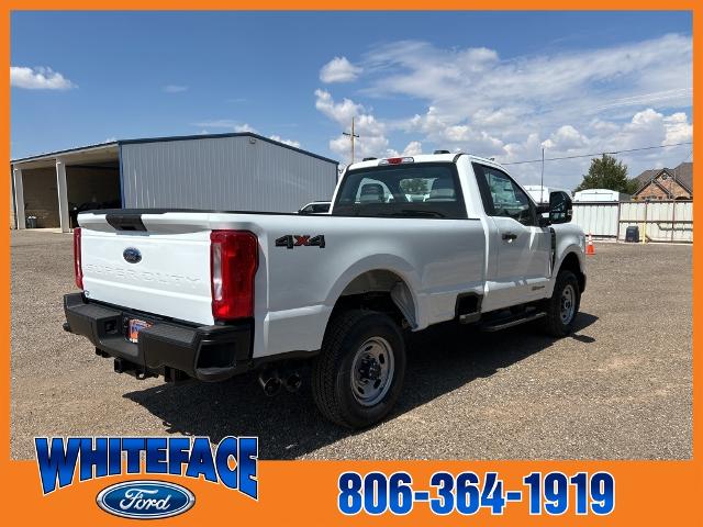 2025 Ford F-350 photo 34
