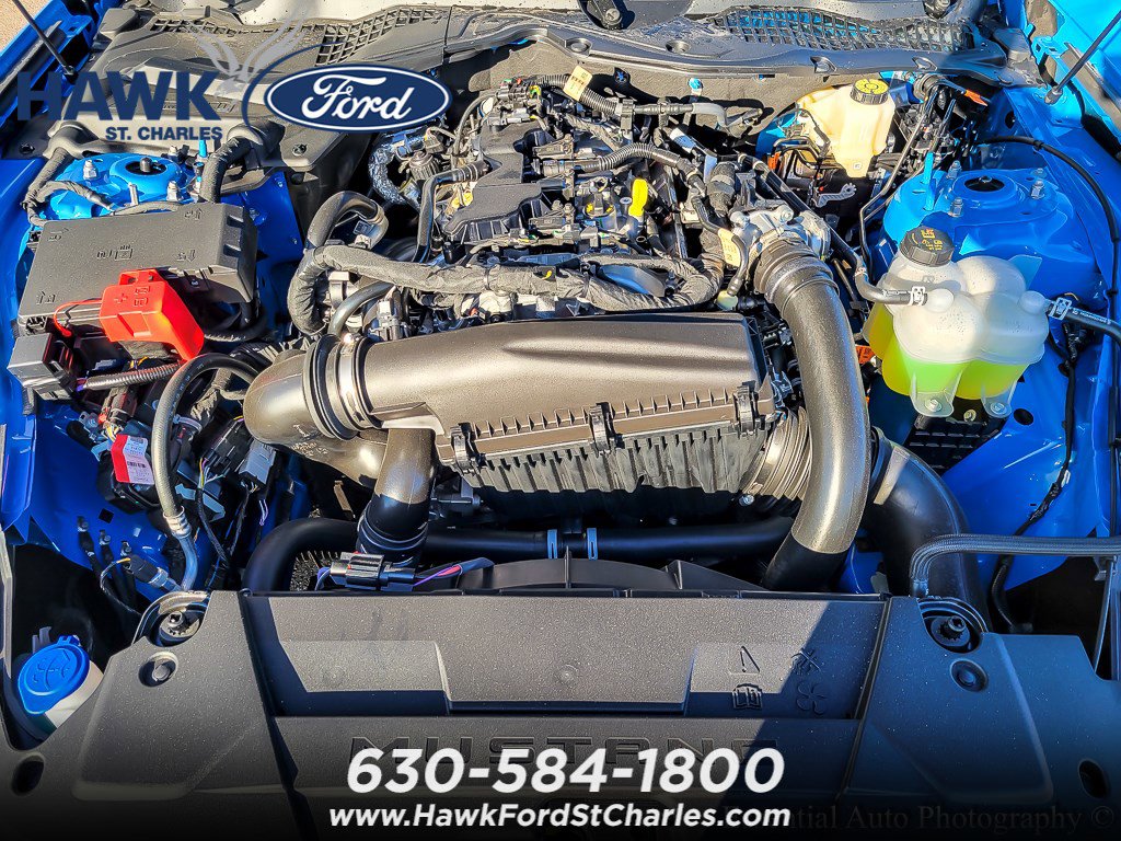 2025 FORD MUSTANG - Image 16