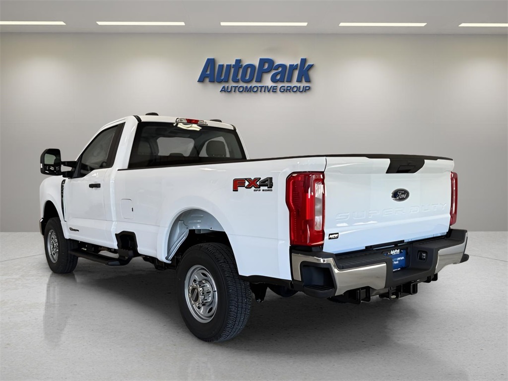 2026 Ford F-250 XL photo 4