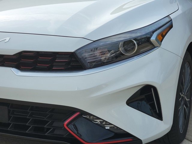 2024 Kia Forte GT-Line photo 8