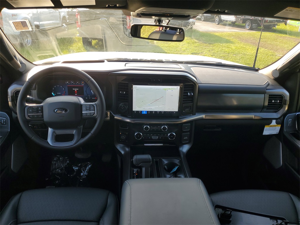 2025 Ford F-150 Lariat photo 22