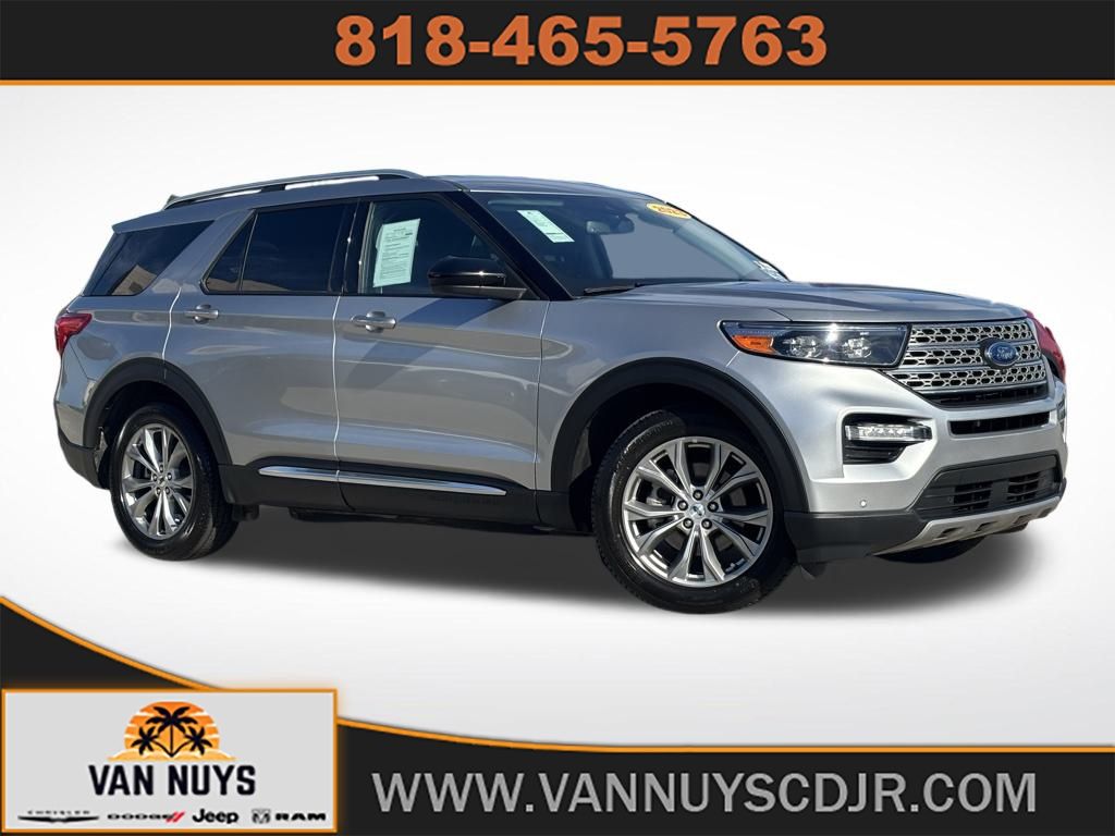 2023 Ford Explorer Limited's photo