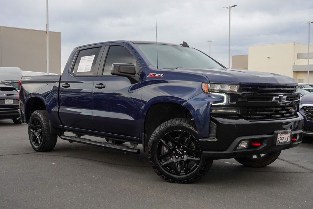 2021 Chevrolet Silverado 1500 LT Trail Boss photo 2