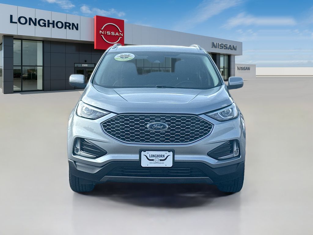 2023 Ford Edge SEL photo 2