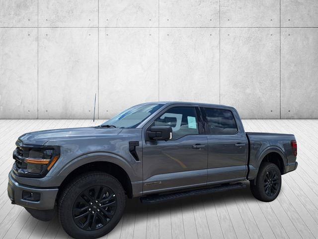 2025 Ford F-150 XLT's photo