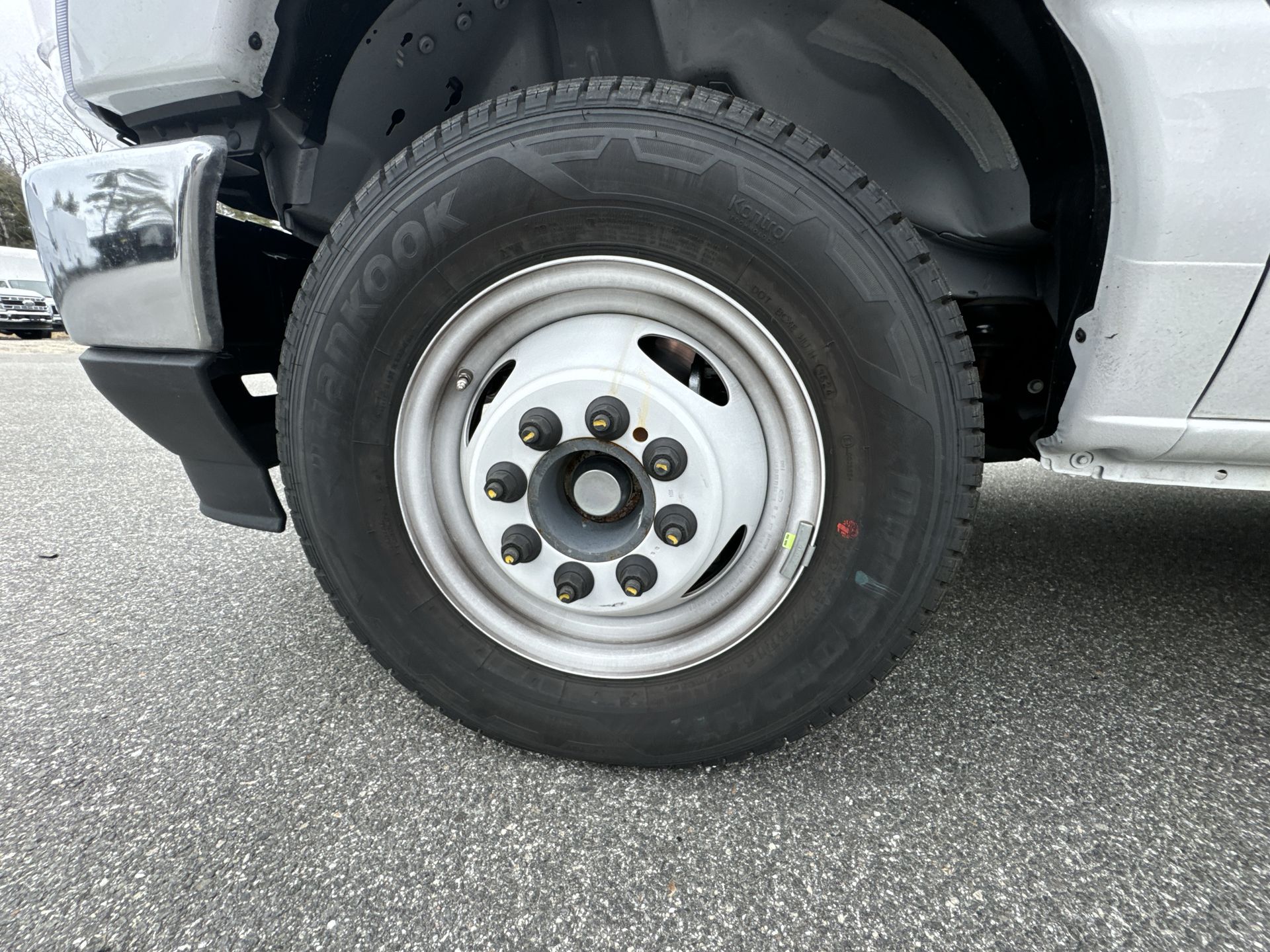 2026 Ford E-350 Base photo 2
