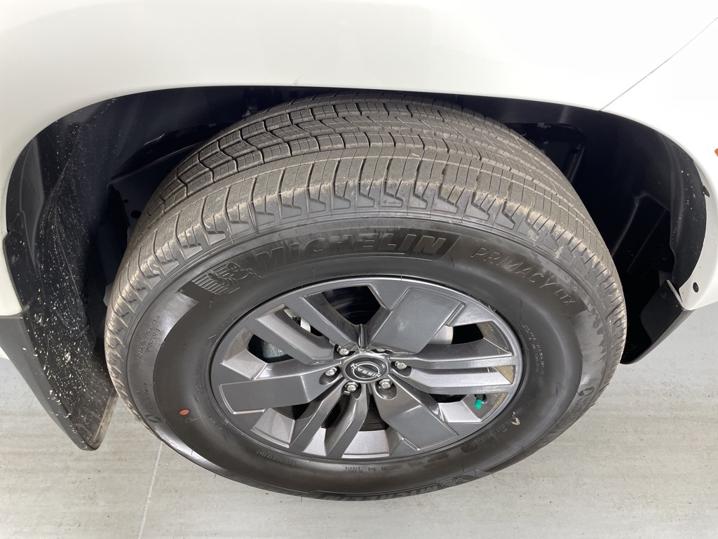 2025 Nissan Frontier King Cab SV photo 10