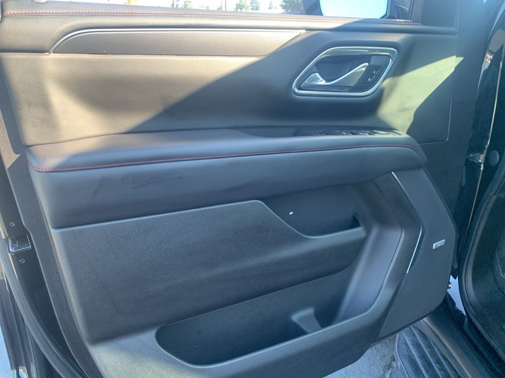2021 Chevrolet Tahoe RST photo 15