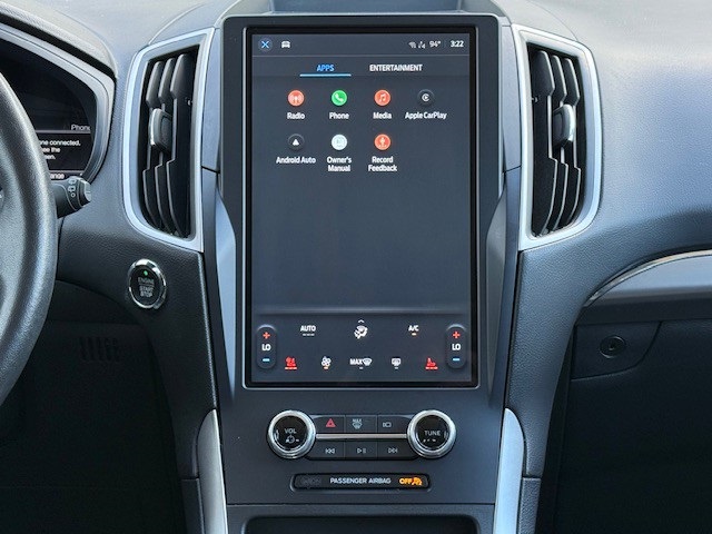 2022 Ford Edge SEL photo 17