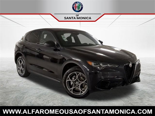 2025 Alfa Romeo Stelvio