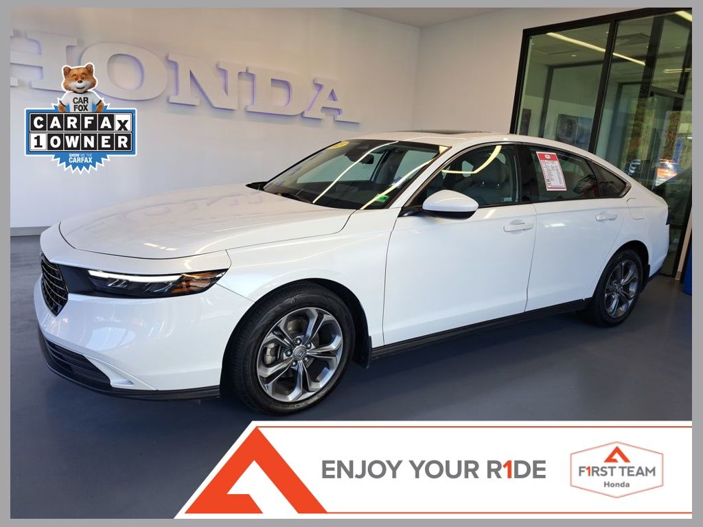 2023 Honda Accord EX's photo