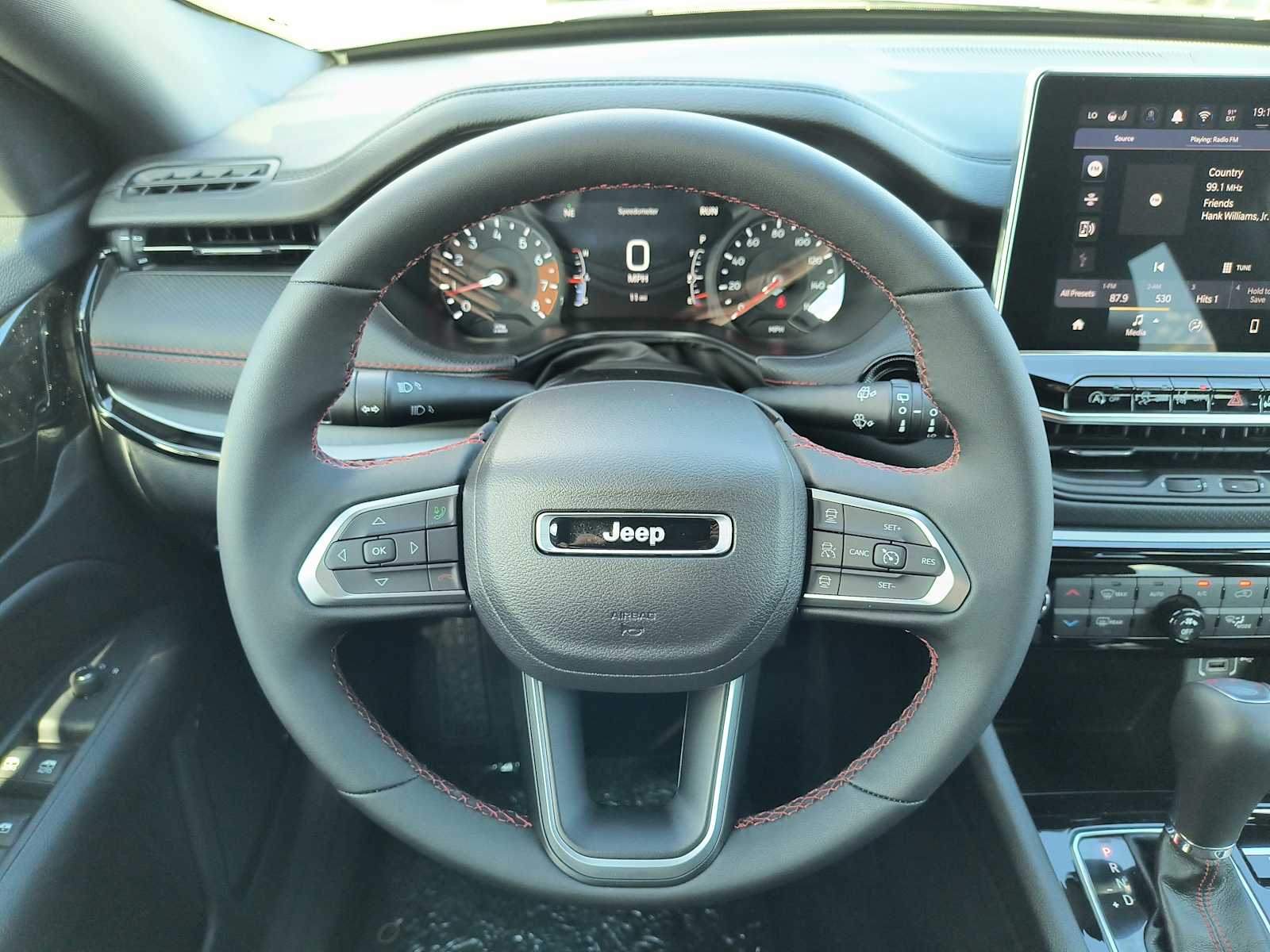 2026 Jeep Compass Trailhawk photo 4