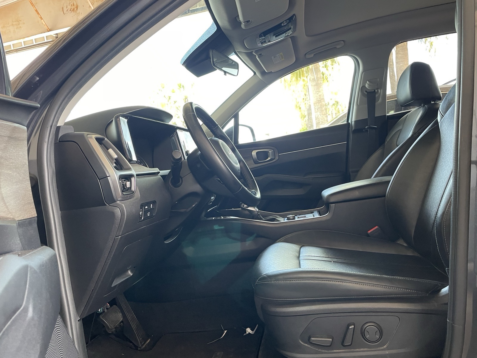 2022 Kia Sorento EX photo 6