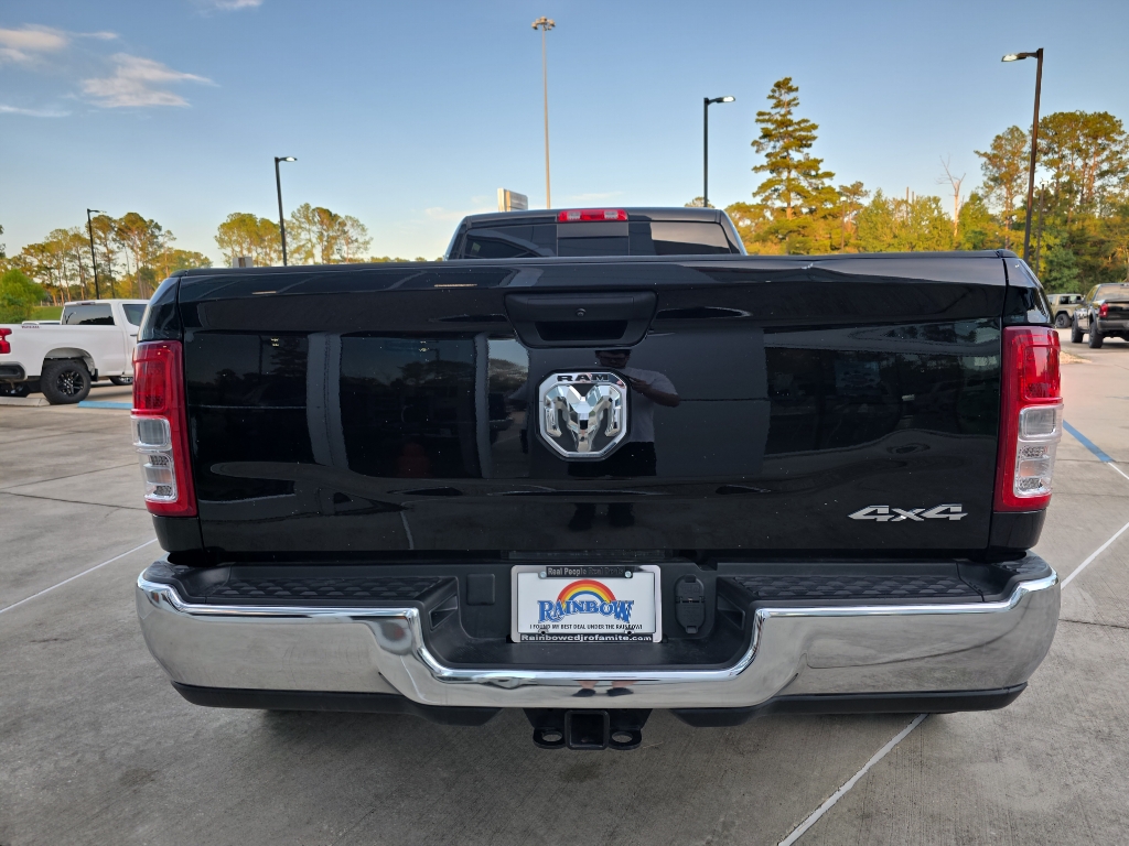 2024 Ram 3500 Tradesman photo 6