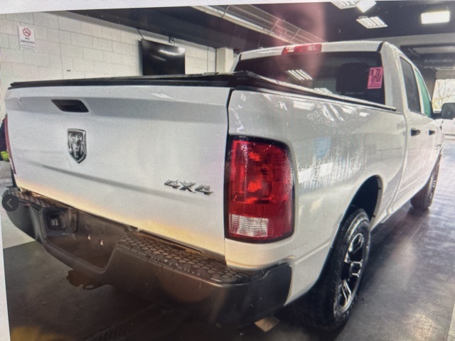 2022 Ram 1500 Classic Tradesman photo 2
