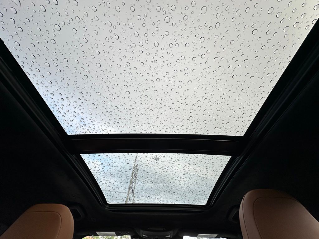 2022 Lincoln Nautilus Black Label photo 25