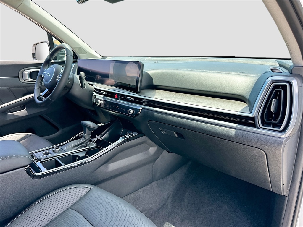2025 Kia Sorento X-Line SX photo 27