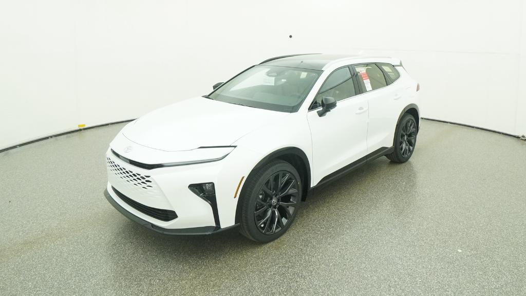 2025 Toyota Crown Signia Limited's photo