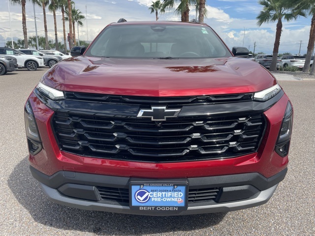 2025 Chevrolet Equinox LT photo 2