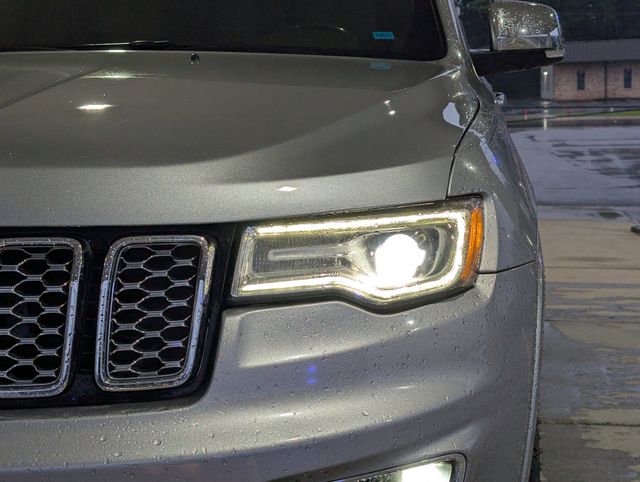 2017 Jeep Grand Cherokee Overland photo 32