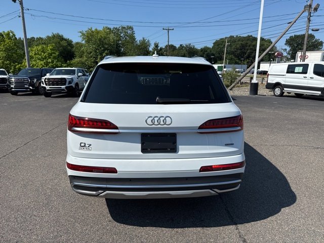 2022 Audi Q7 Premium Plus photo 6