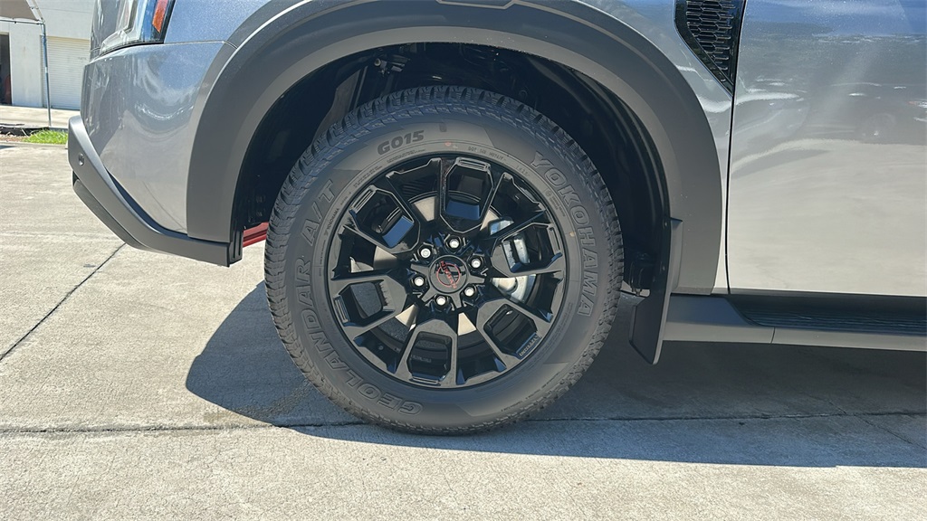 2026 Nissan Armada photo 9