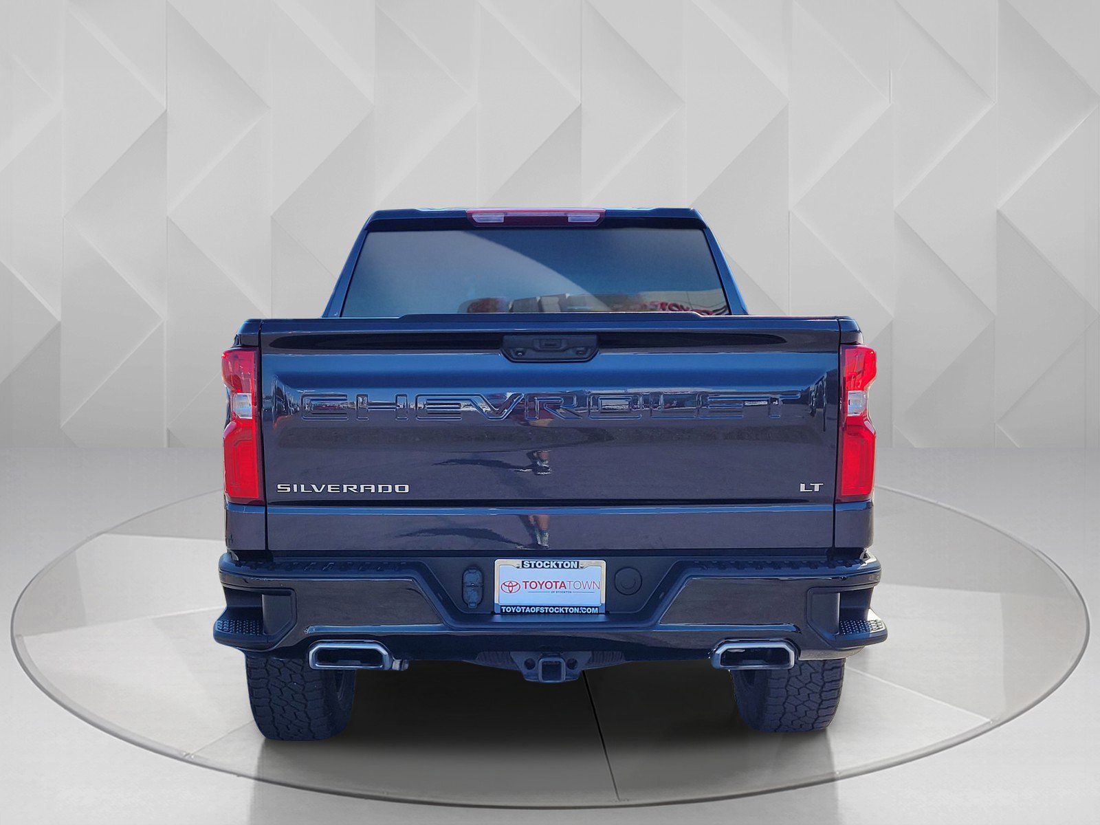 2022 Chevrolet Silverado 1500 LT Trail Boss photo 3