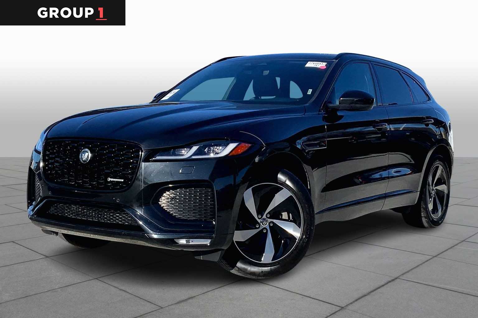 2024 Jaguar F-PACE R-Dynamic S's photo