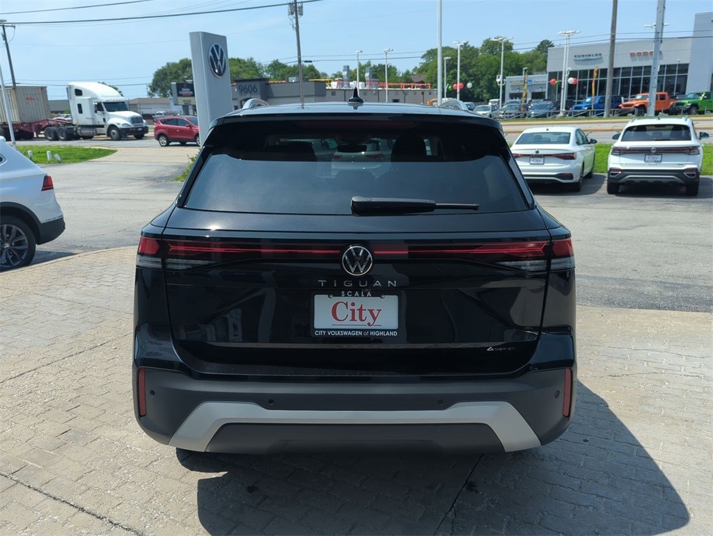 2025 Volkswagen Tiguan S photo 6