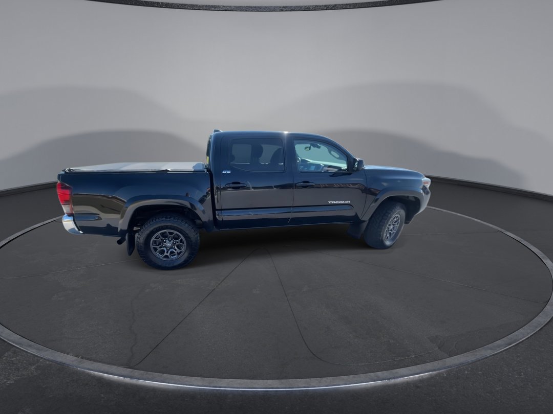 2018 Toyota Tacoma V6 SR5 4x4 photo 7