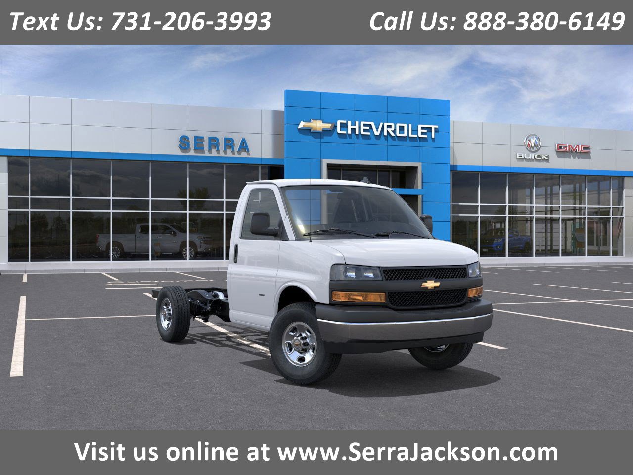 2025 Chevrolet Express Cutaway Base's photo