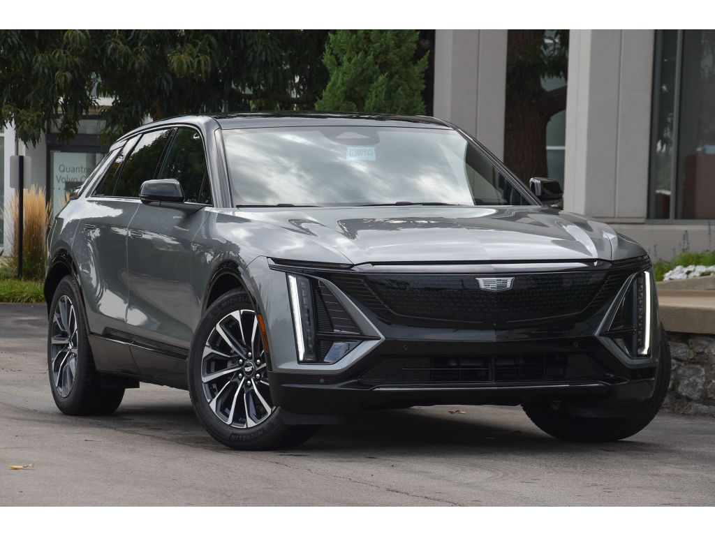 2026 Cadillac LYRIQ Sport's photo