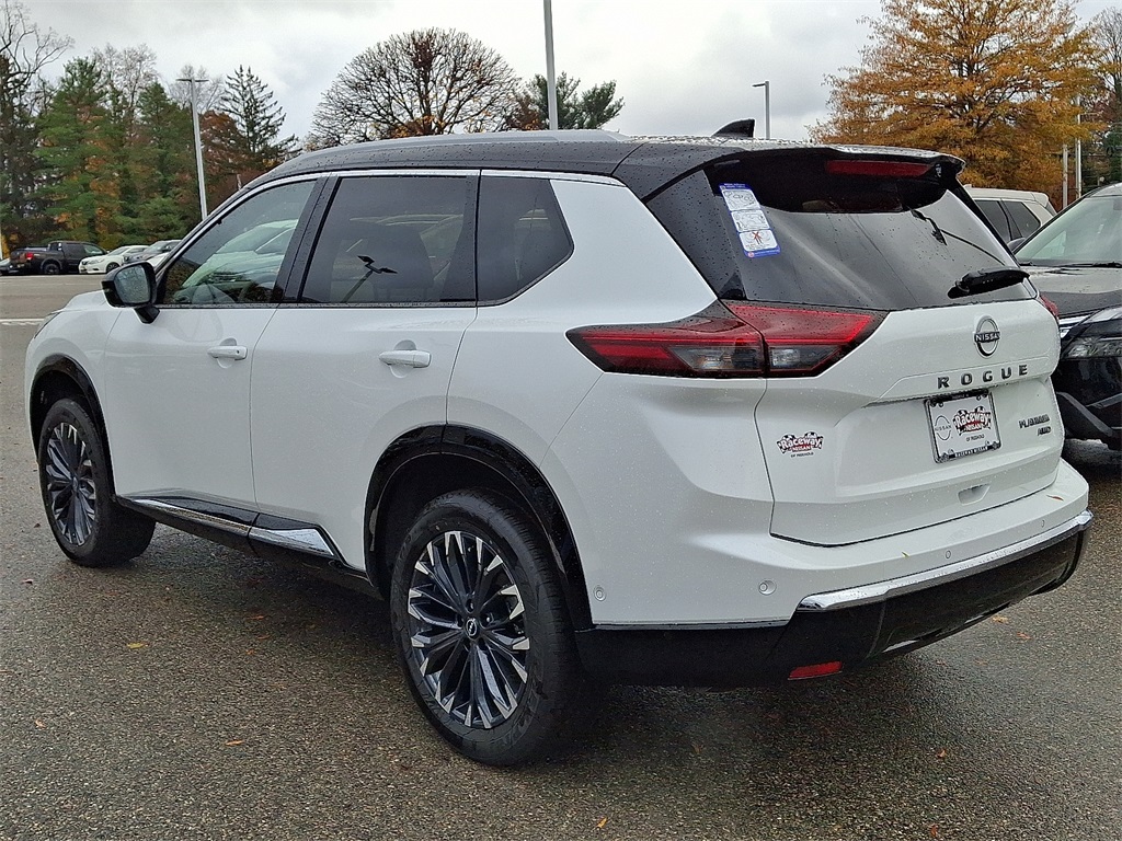 2026 Nissan Rogue Platinum photo 3
