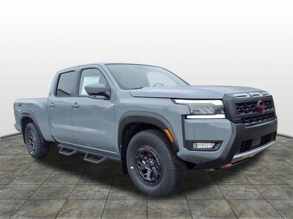 2026 Nissan Frontier PRO-4X's photo
