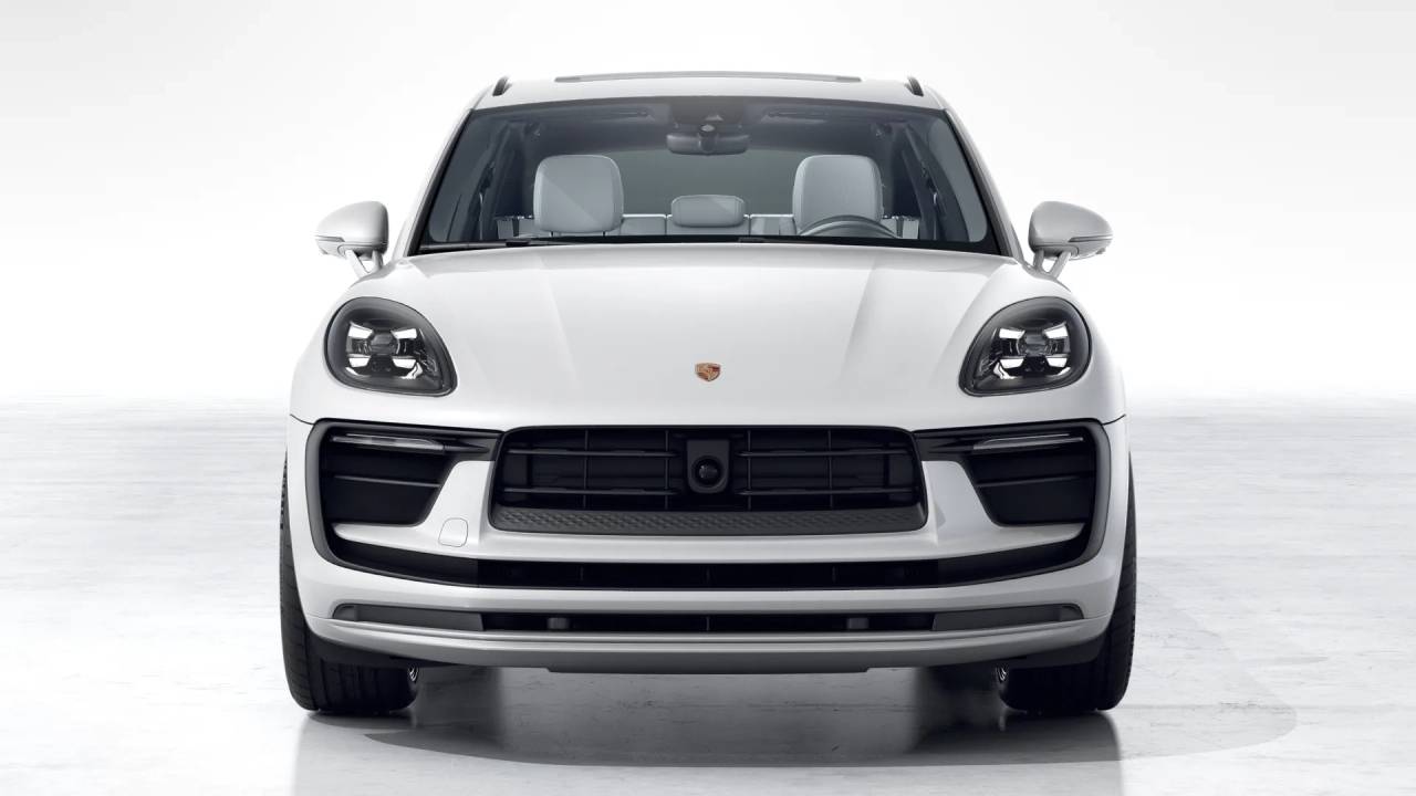 2026 Porsche Macan S photo 9