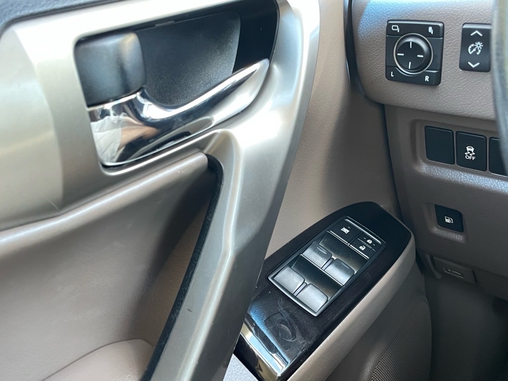 2019 Lexus GX 460 photo 18