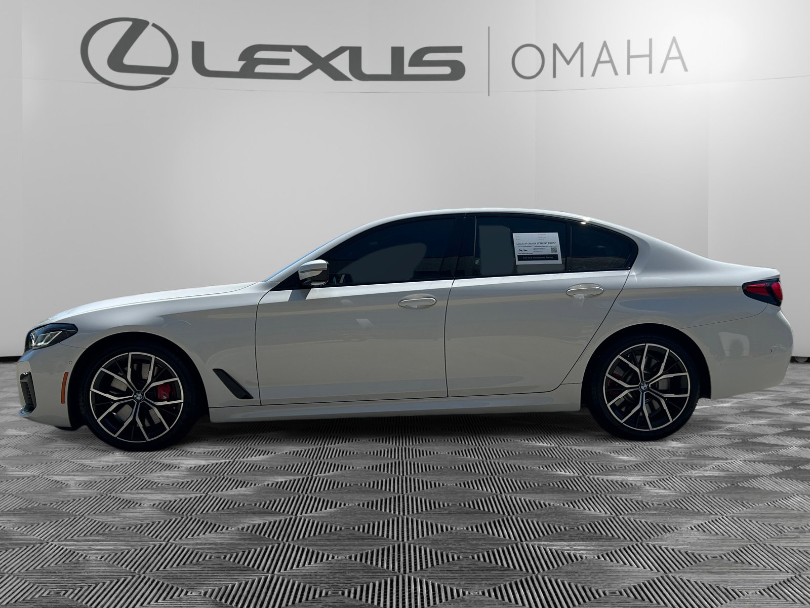 2023 Bmw 540i xDrive photo 2