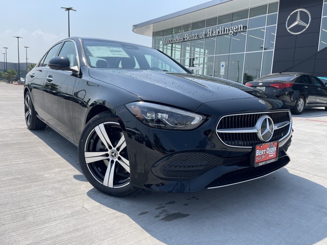 2025 Mercedes-Benz C-Class Sedan C 300's photo