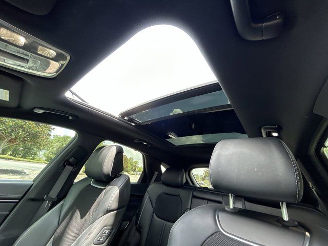 2023 Genesis GV70 2.5T photo 18