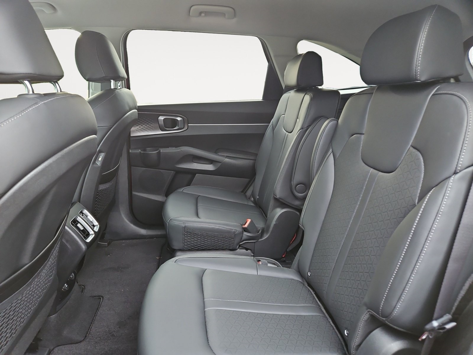 2023 Kia Sorento Hybrid EX photo 13
