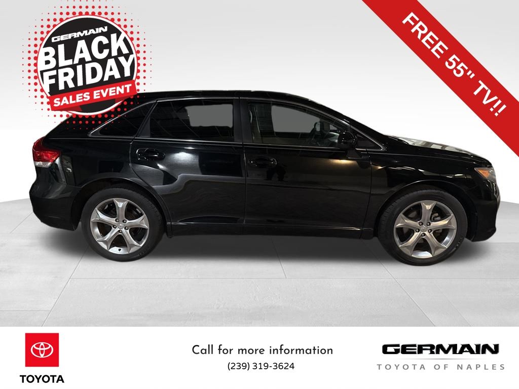 2010 Toyota Venza Base photo 2