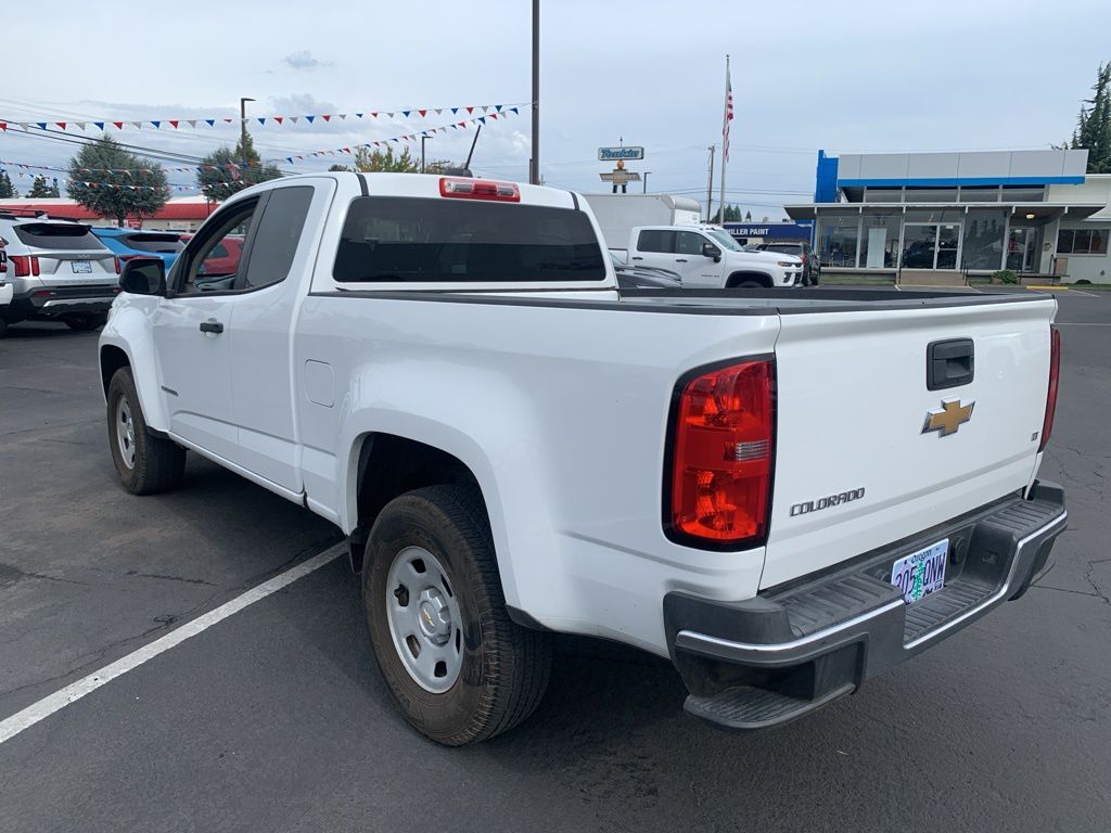 2016 Chevrolet Colorado Work Truck photo 2