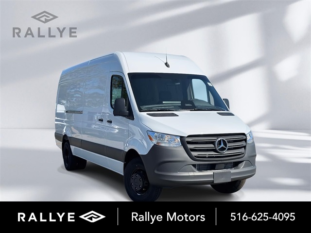 2026 Mercedes-Benz Sprinter Cargo Van Base's photo